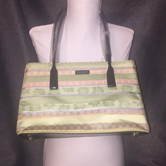 kate spade Handbags - NEW KATE SPADE SHOULDER BAG